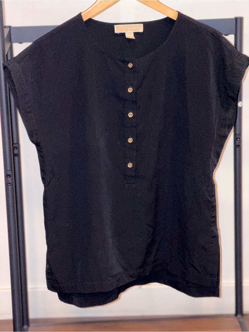 Michael Kors Black Cap-Sleeve Button-Front Top